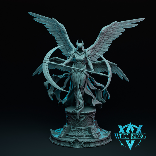 Moonlight Seraph (Standard) by Witchsong Miniatures